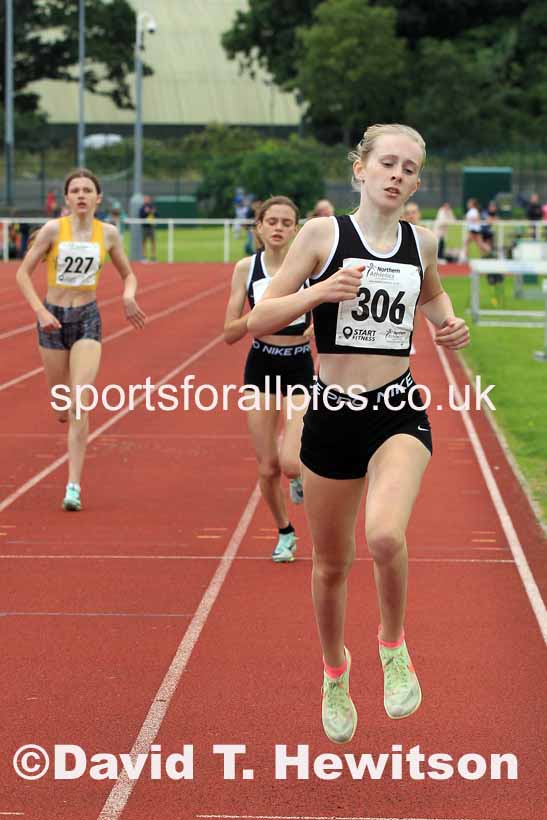 Girls under-13s 800 metres, 2023 Northern Under-13s, Under-15s and Under-17s, Middlesbrough.  Photo: David T. Hewitson/Sports for All Pics